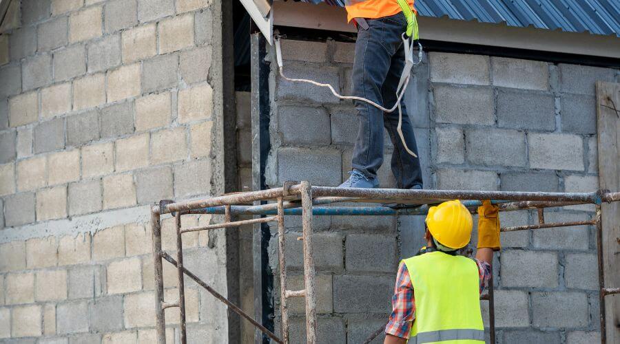 Professional residential roofers in Howe, TX